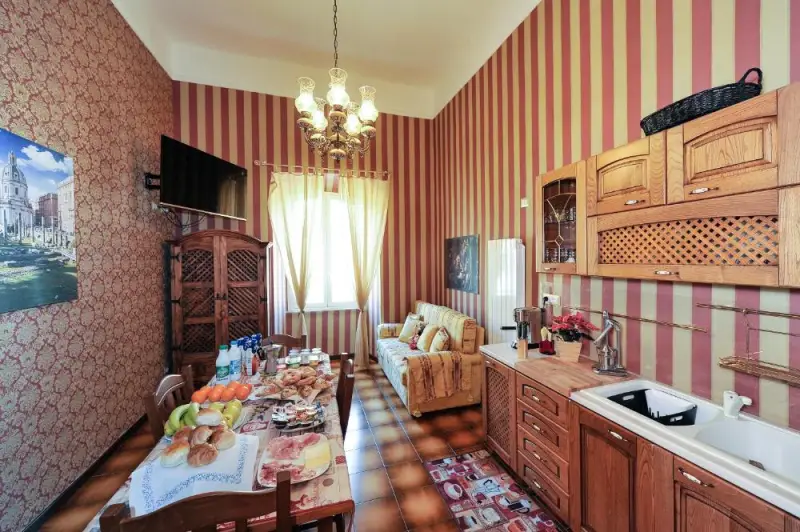 Twin Room with Private External Bathroom